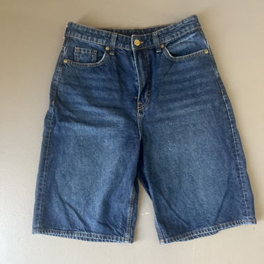Short in denim 36