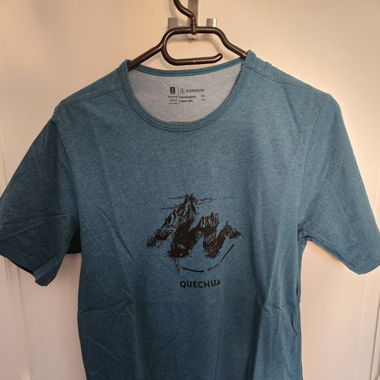 T shirth Quechua ! Size M 