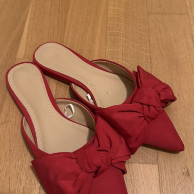 Red Bow Mules Gr. 35