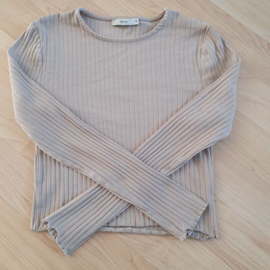 Ribbed Longsleeve Top