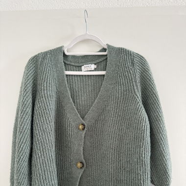 Pull jacket