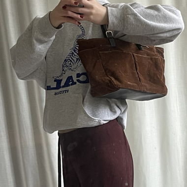 Broune shoulder bag