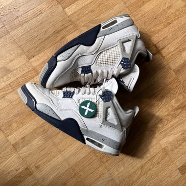 Jordan 4 Blue Cement