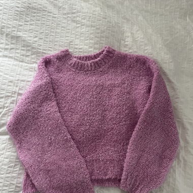 Pink fluffy Sweater