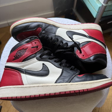 Nike Air Jordan 1 Retro High OG Bred Toe