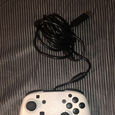 Nintendo Switch Pro Controller mit Kabel