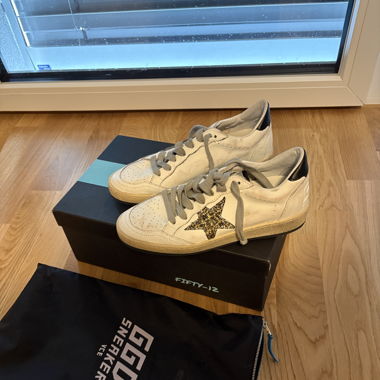 Golden Goose