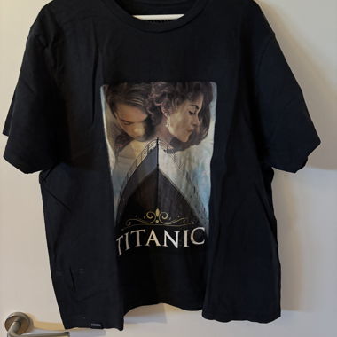 Titanic T-Shirt von Pull&Bear