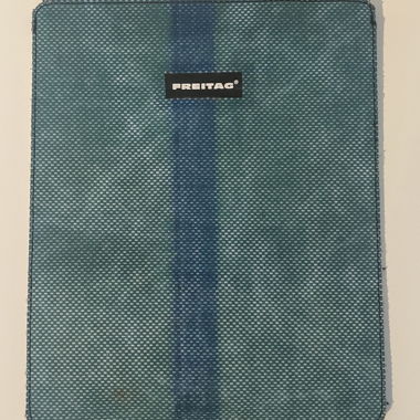 FREITAG CUSTODIA IPAD 25.5 X 21 CM