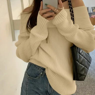 Schulterfreier Pullover warm