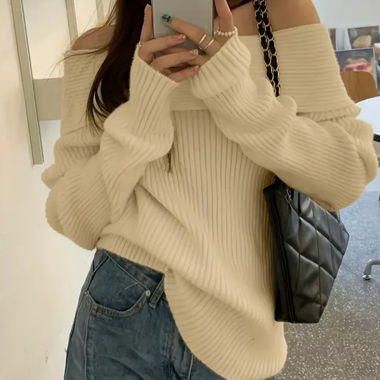 Schulterfreier Pullover warm