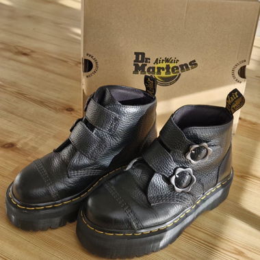 Stivali Dr. Martens neri