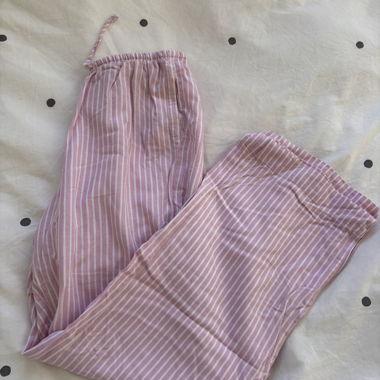 Pantalon rose Bershka