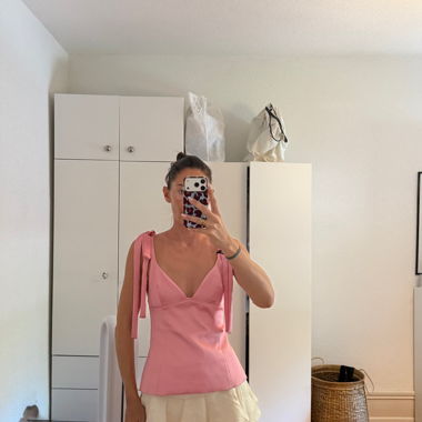 Pinkes Top aus Satin