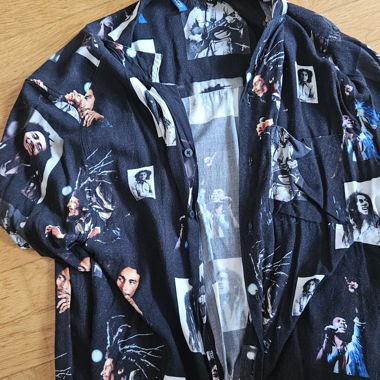 Chemise à motifs Bob Marley