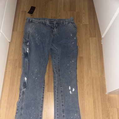 Flared Jeans