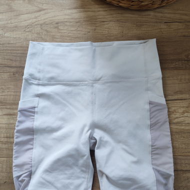 Short de sport fabletics souple
