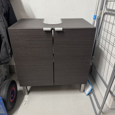 Washbasin cabinet