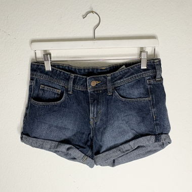 Shorts di jeans a vita bassa blu