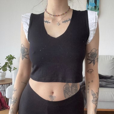 Crop top noir - Rework - Thriftflip