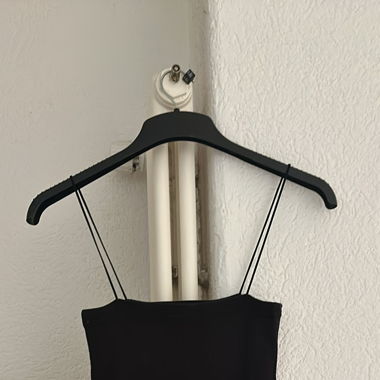 Schwarzes kurzes Kleid vom Zara