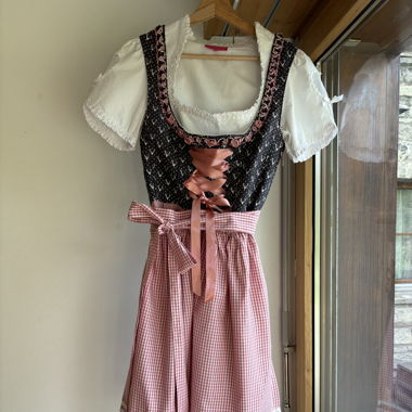 Dirndl