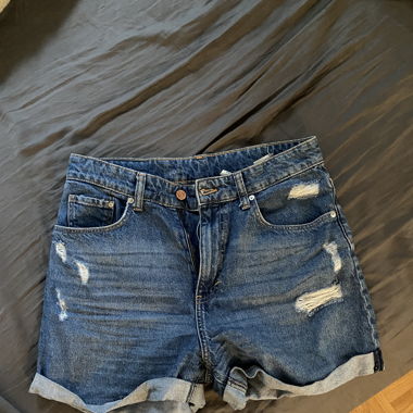H&M shorts 40
