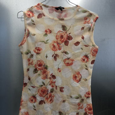 Michelle floral sleeveless mesh top M