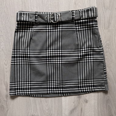 Grey check skirt