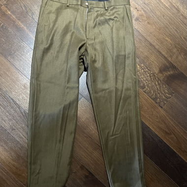 Pantaloni eleganti verde oliva