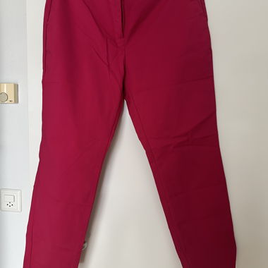 Pantaloni in tessuto rosa