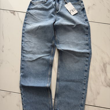 ZARA Relaxed Jeans Gr. 34