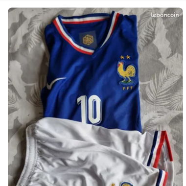Ensemble foot équipe de France Mbappe 