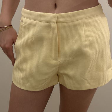 Shorts texturés jaunes