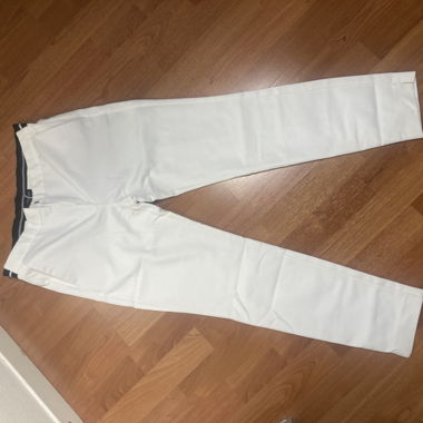 Weisse ZARA-Hose