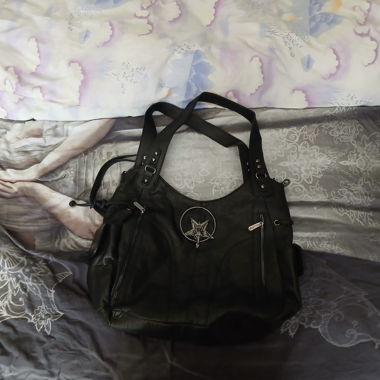 Sac noir à bandoulière