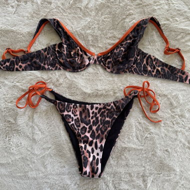 Set bikini leopardo