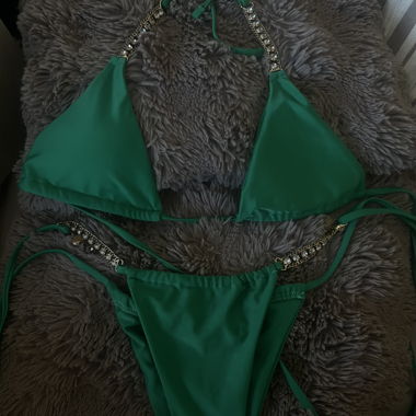 Green Bikini with Chain Details