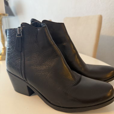 Bottes
