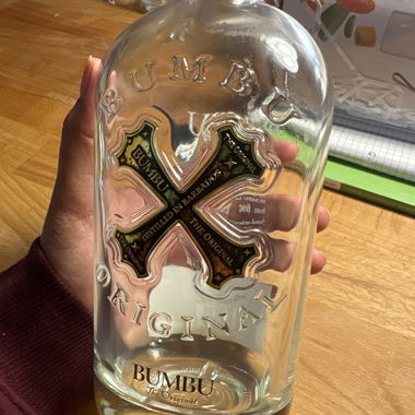 Bouteille de rhum Bumbu