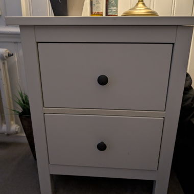 Table de chevet