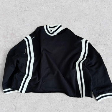 oversized boxy sweatshirt with contrast trim