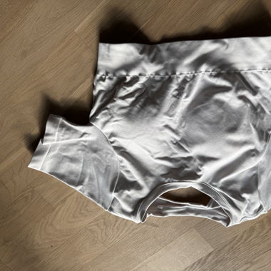 Teveo Sport Top mit Rückensuschnitt