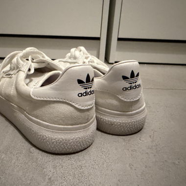 Adidas SkateboardingUNISEX  - footwear white