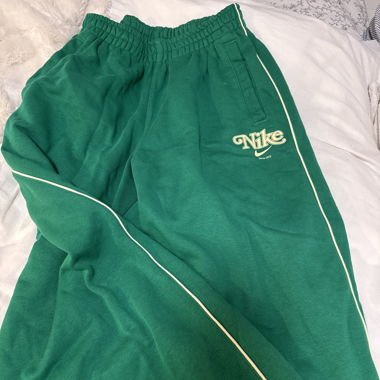 Nike pants