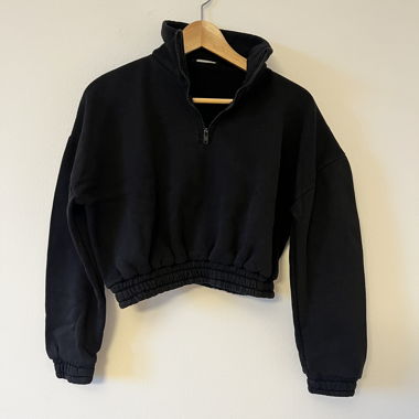 Black Cropped Hoodie