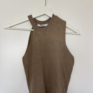 Top in maglia marrone