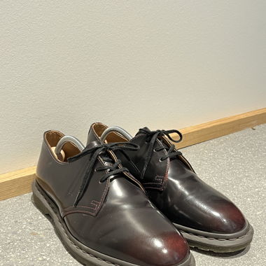 Dr Martens Archie II Arcadia Cherry Red EU 42