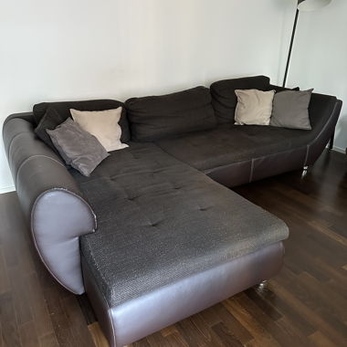 Braunes Ecksofa