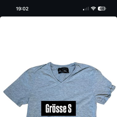 Graues Shirt 